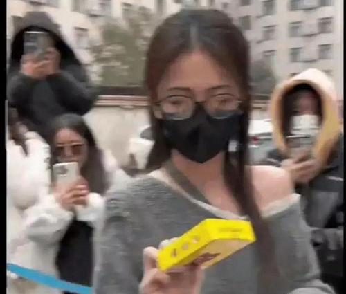 吃瓜最新事件爆料上街視頻,吃瓜群眾揭秘最新事件幕后真相